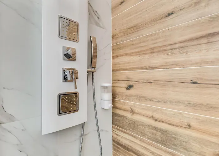 ゲストハウス Vaticandream ローマ